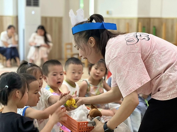 彭派教师展风采，以赛促教助成长