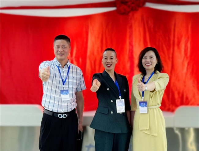 福州市海峡家政服务中心暨女王智慧公司新址正式揭牌