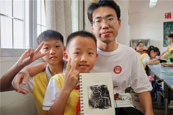 集大学子三下乡 弘扬“嘉庚精神”