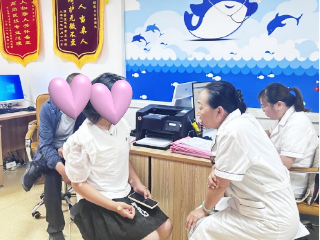 11岁女孩陷入情绪障碍,情绪奔溃自伤,陈青主任与徐静主任携手为患儿制定个性化治疗方案!
