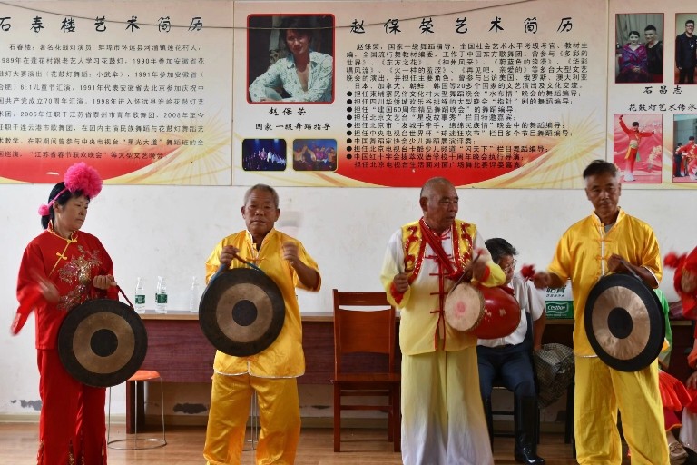 安徽师范大学音乐学院赴怀远县河溜镇莲花村“和美乡村寻非遗，青春赋能花鼓灯”——百年传承，生生不息！