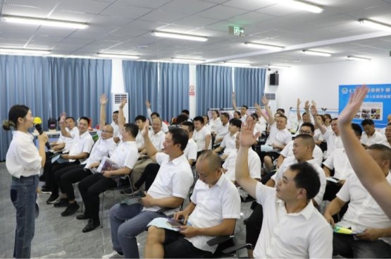 乐山市人社局：《工伤保险条例》20周年和职业伤害保障试点2周年主题宣传