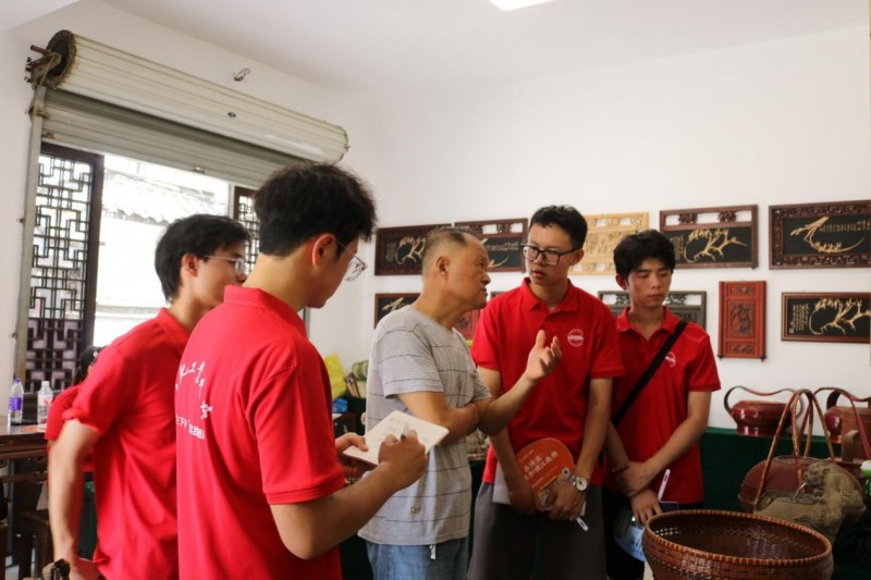合工大学子探访徽雕：徽州三雕的文化传承与工艺精粹