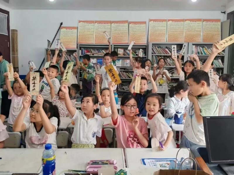 渭南师范学院“青春护航，拒让毒来”禁毒调研宣讲团暑期“三下乡”社会实践活动纪实