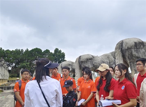 2024年三下乡 || 楚雄师范学院教育学院赴松山战役遗址开展社会实践活动:重温抗战史,汲取前行力量