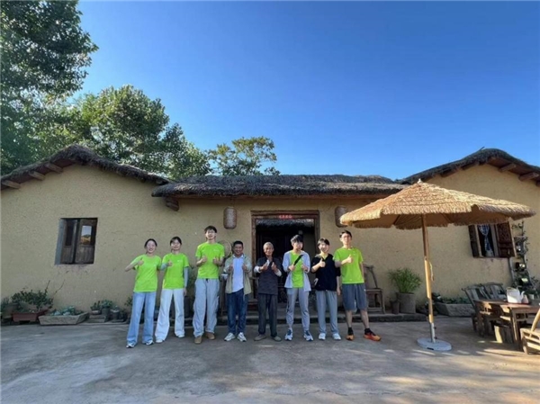 “谱写科技助农新篇章,奏响农文旅融合主旋律”