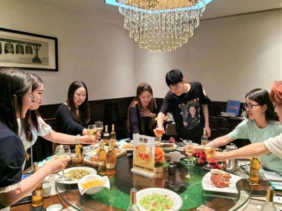 他趣百城脱单线下见面会河南郑州站：与你“烩面”