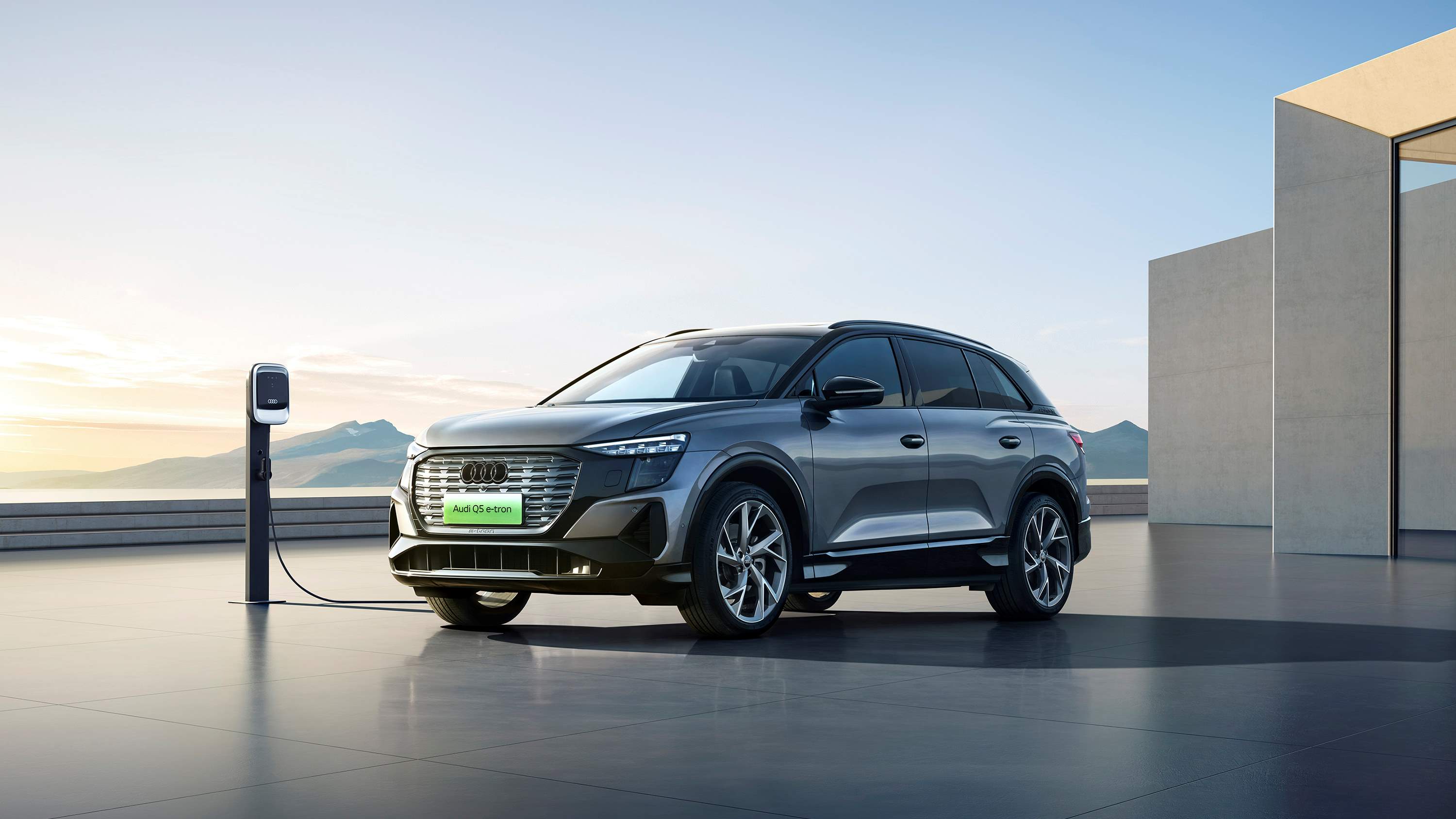 赓续四驱传奇，“最佳操控车”上汽奥迪A7L定义豪华驾乘新风范