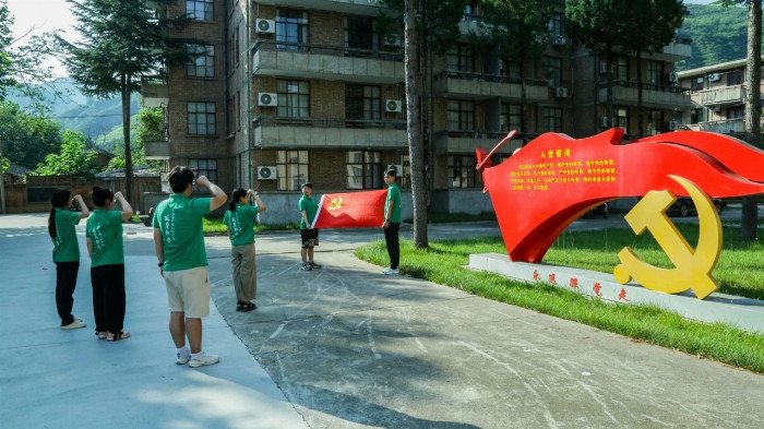陕西工业职业技术学院：赓续航天精神 砥砺强国担当