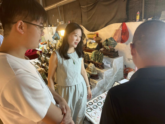 传承非遗文化，赓续中华文脉：南航学子三下乡，开展河南南阳独玉非遗文化调研活动
