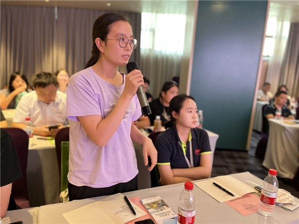 成都市龙泉驿区:深化工伤预防 为企业保驾护航