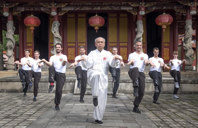 美丽永春,“羽”你相约!永春·李永波青少年羽毛球公开赛火热开赛!