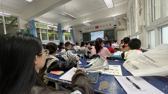 以课会友促交流，听评互鉴共成长
