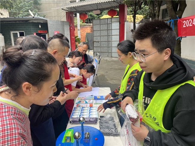 河南水利与环境职业学院两支社会实践团队入选全国重点团队和省级重点团队
