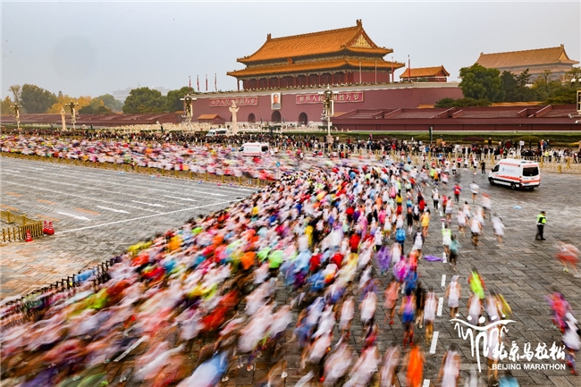 “国马”邂逅“好椰”,佳沃椰青首度助阵北京马拉松