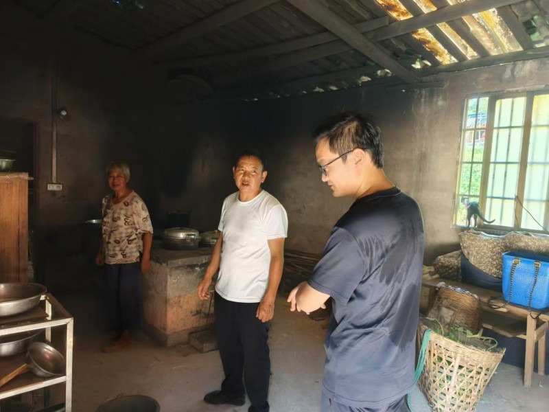 车辋镇人大：“四官一员”进村社，群众喝上“放心水”