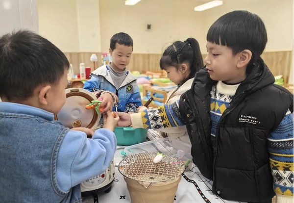 彭州市桂花幼儿园区角游戏活动观摩比赛