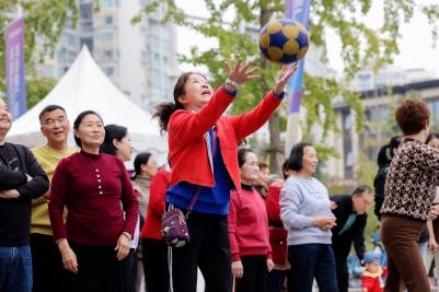 全民迎世运 | 龙泉驿社区世运氛围感拉满!