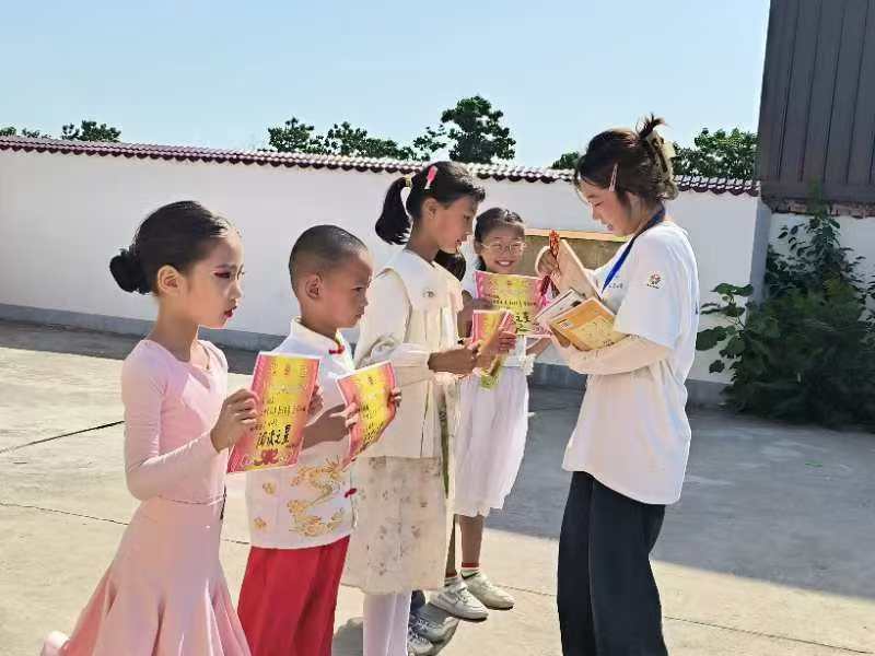 “万物循环，只此青绿”公益主题活动圆满结束