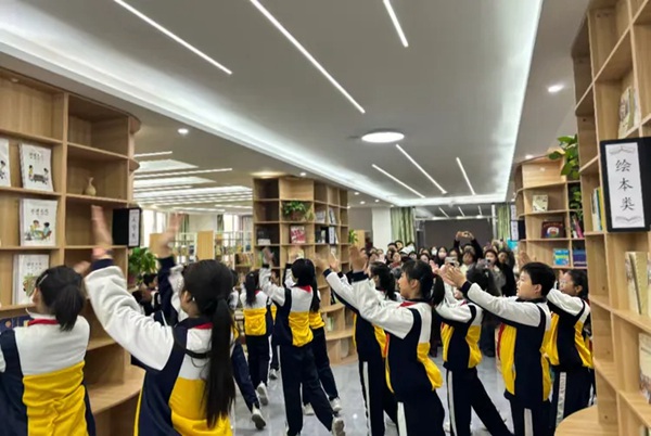 携手校园，共享成长——邯郸市丛台区展览路小学家长进校园活动纪实