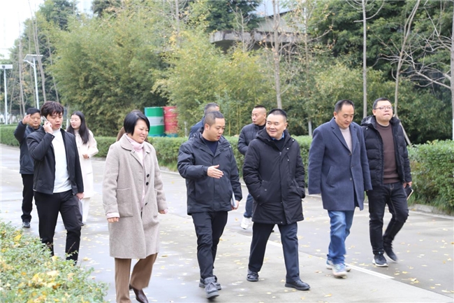 心系基层摸实情 走访视察促提升