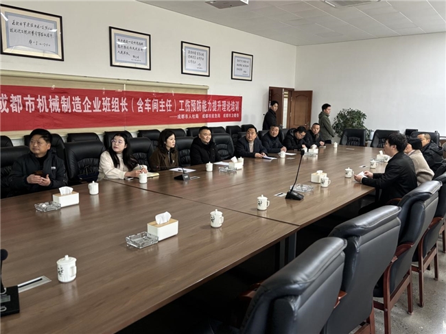 心系基层摸实情 走访视察促提升