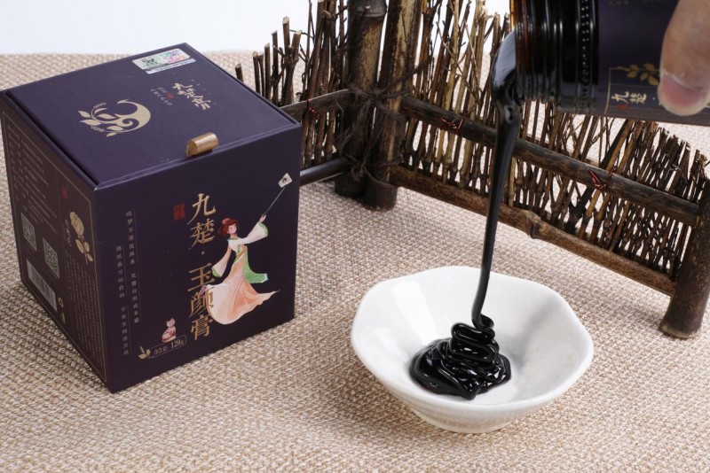 九楚膏滋:匠心研发,打造药食同源健康膏滋