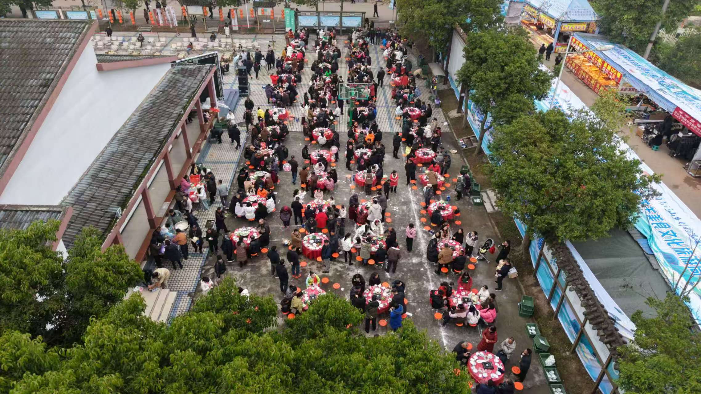 来自龙门山的温暖问候，喜羊羊美食文化旅游周在邛崃临济镇启幕