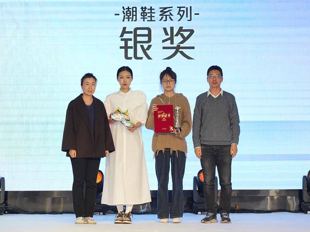 荣耀绽放!第二届广州(三元里)时尚设计大赛华彩收官