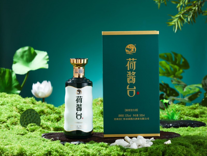 荷酱台：新年拼好运、赢好酒