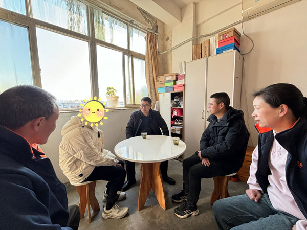 崇州市蜀城中学初中部期末走访送温暖活动纪实