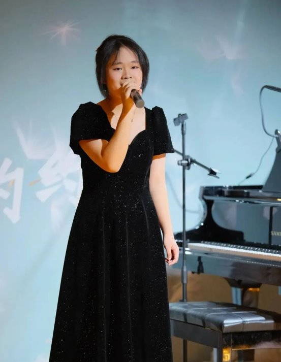 三益钢琴携手刘姝颖钢琴工作室成功举办2025新年音乐会『蒲公英的约定』