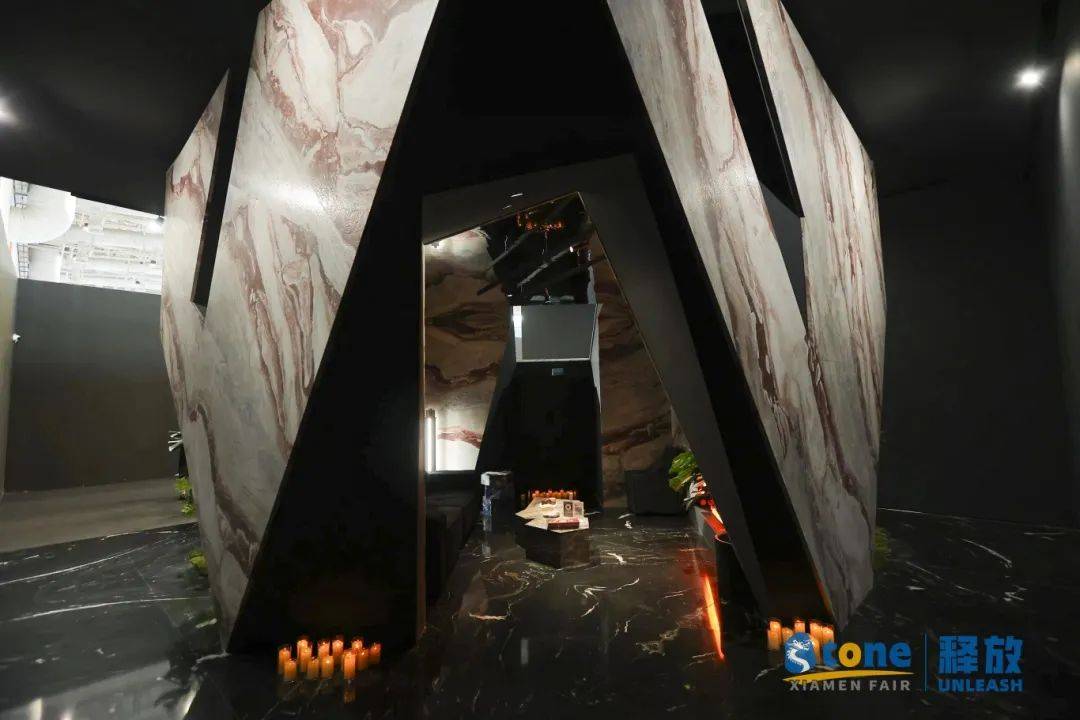 pollcca铂刻照明携手八大设计师 共筑“涌动”主题下的光与空间美学