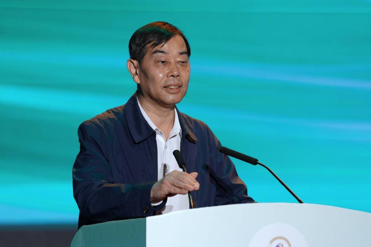 首届山东绿色蔬菜产业博览会在兰陵开幕