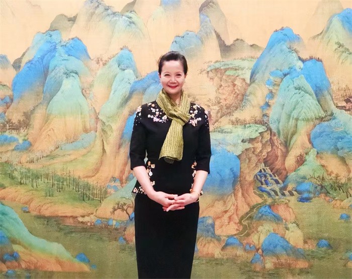 陈凤玲：点亮中医药传承火炬，照亮健康发展之路
