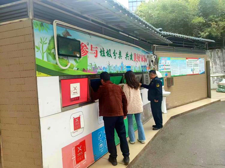 黄石街道：垃圾分类进社区，绿色环保创新风