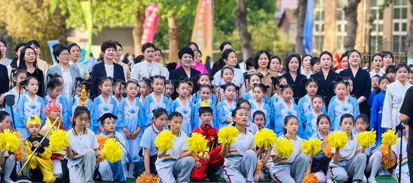 举办“艺术的校园更美好”2025年校园文化艺术节——邯郸市丛阳小学