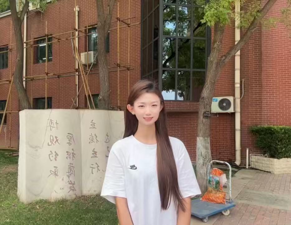 “春风伴读三十载 书香润心向未来” 公益图书捐赠主题活动圆满结束
