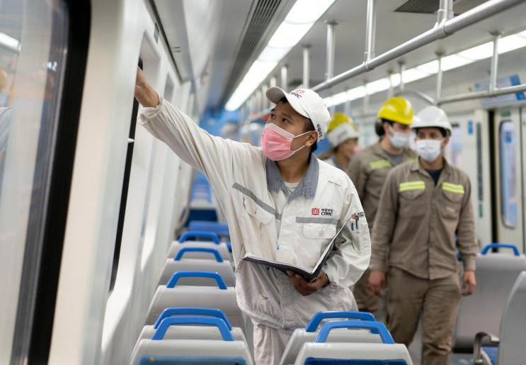 通讯：疫情下中国技术人员保障阿根廷城际铁路正常运营