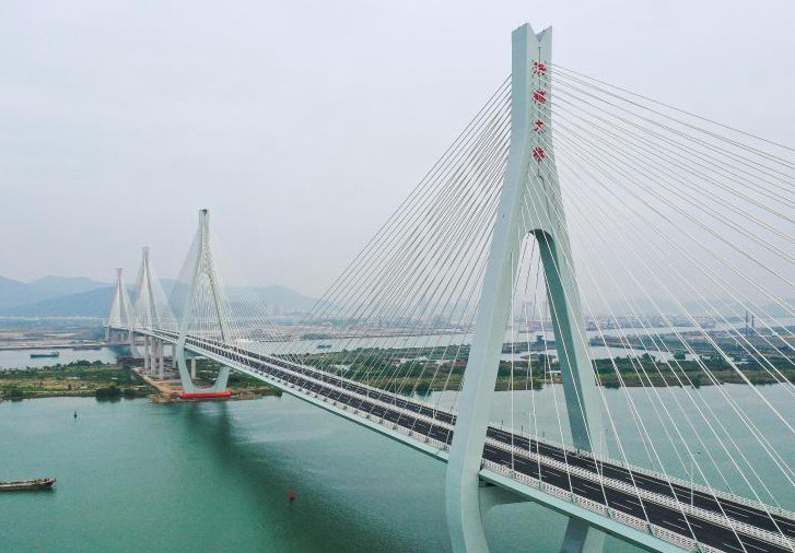 长虹跨珠西