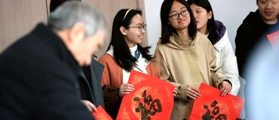 就地过年，我们挺好！