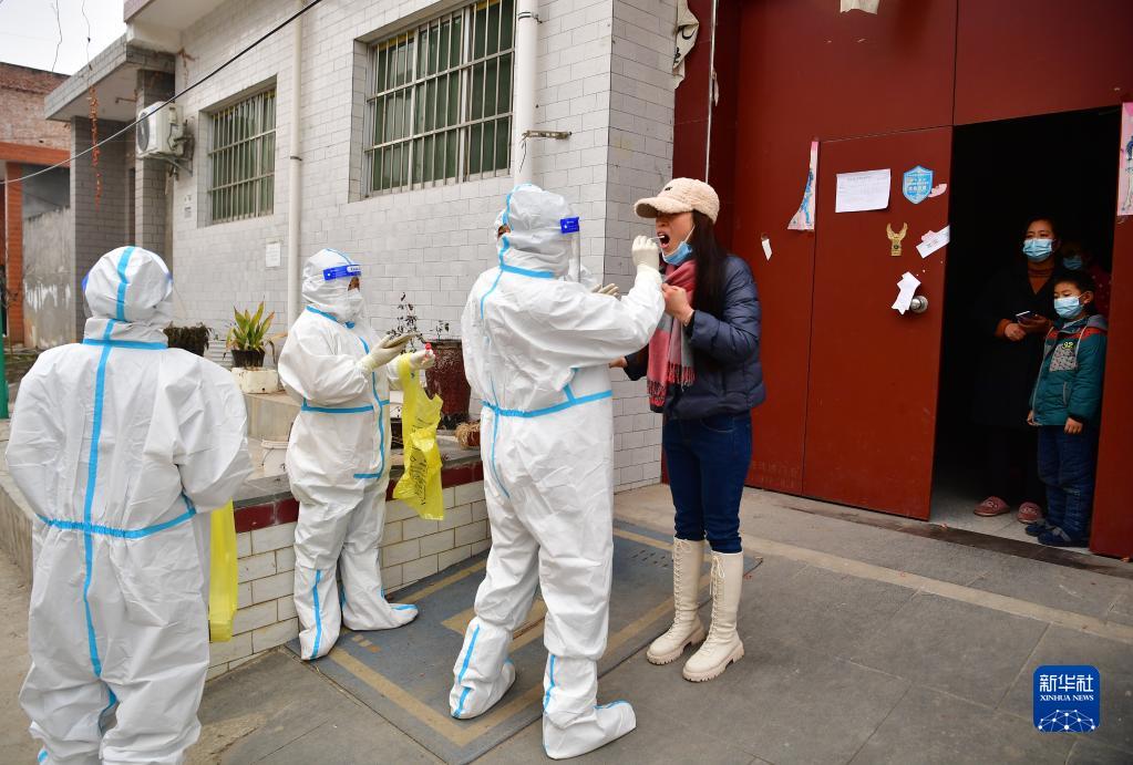 西安：不得以查验核酸48小时阴性证明作为进出小区就医、转送病人和接诊的限制