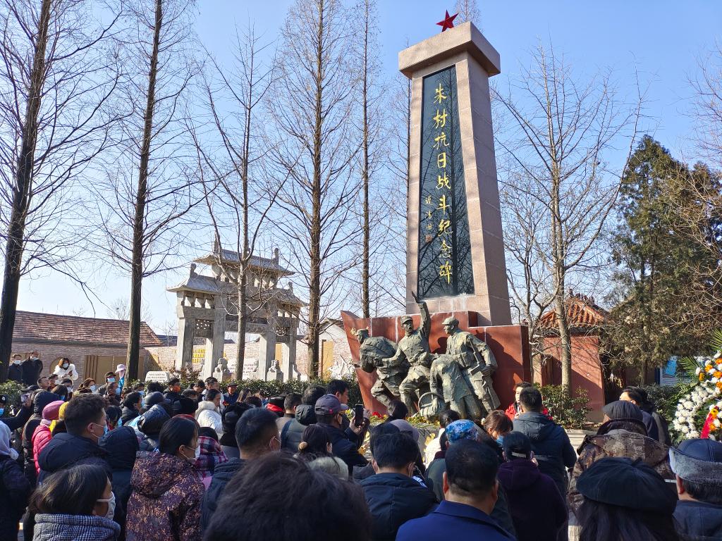 新春走基层丨头碗水饺敬英烈
