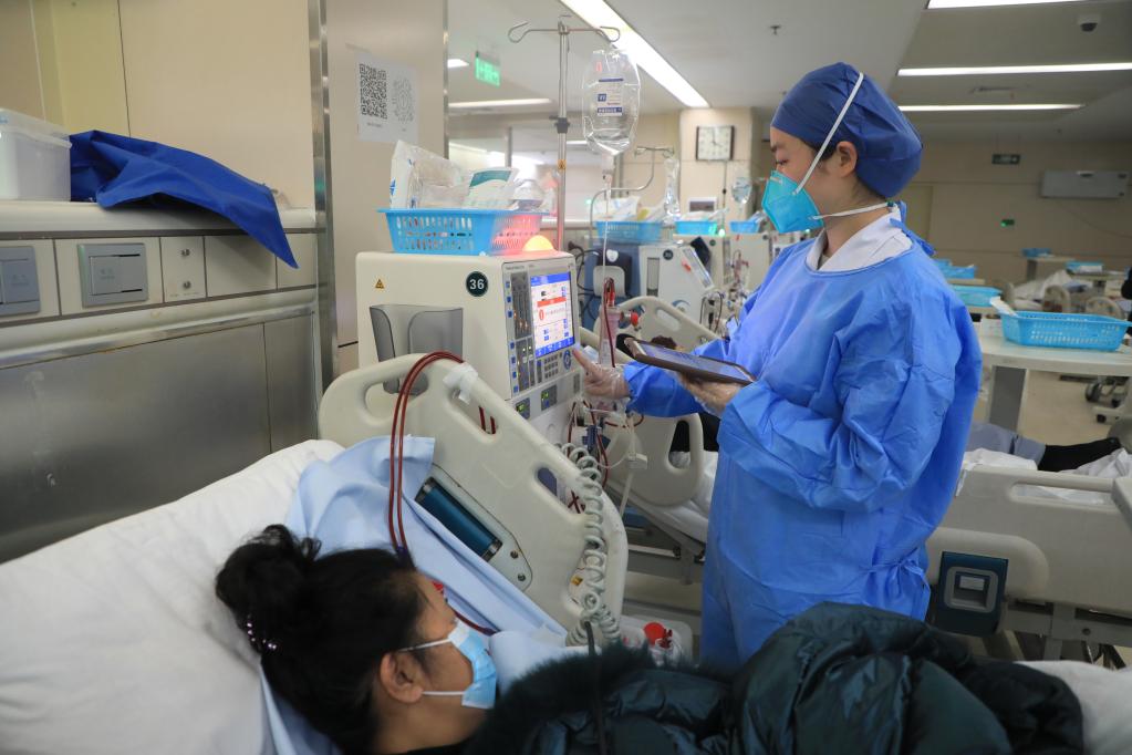 新华全媒+|湖南畅通渠道加大投入全力保障新冠病毒感染危重症患者救治