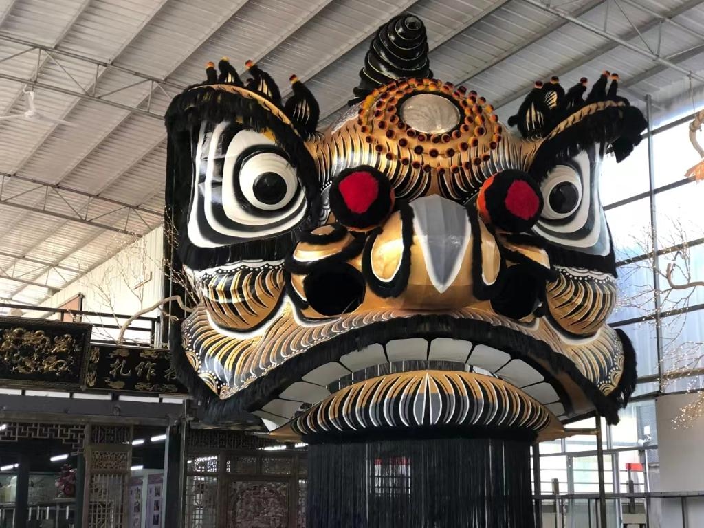 看狮舞：“神秘的东方力量”