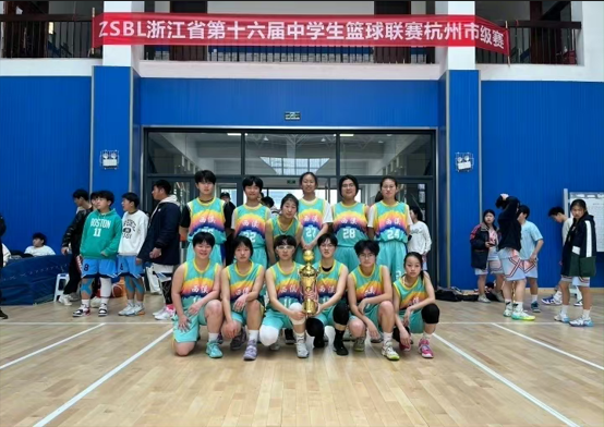 追光丨和演戏相比，她更想在球场上“狂飙”