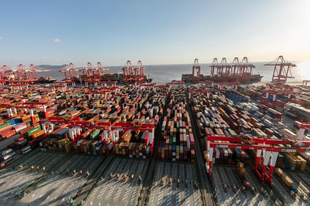 助力全球供应链建设 中国企业加速为国际贸易“修路”