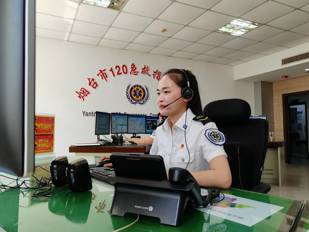 奋斗者·正青春丨冯嘉巍：“在别人最需要的时候，我能帮上忙”