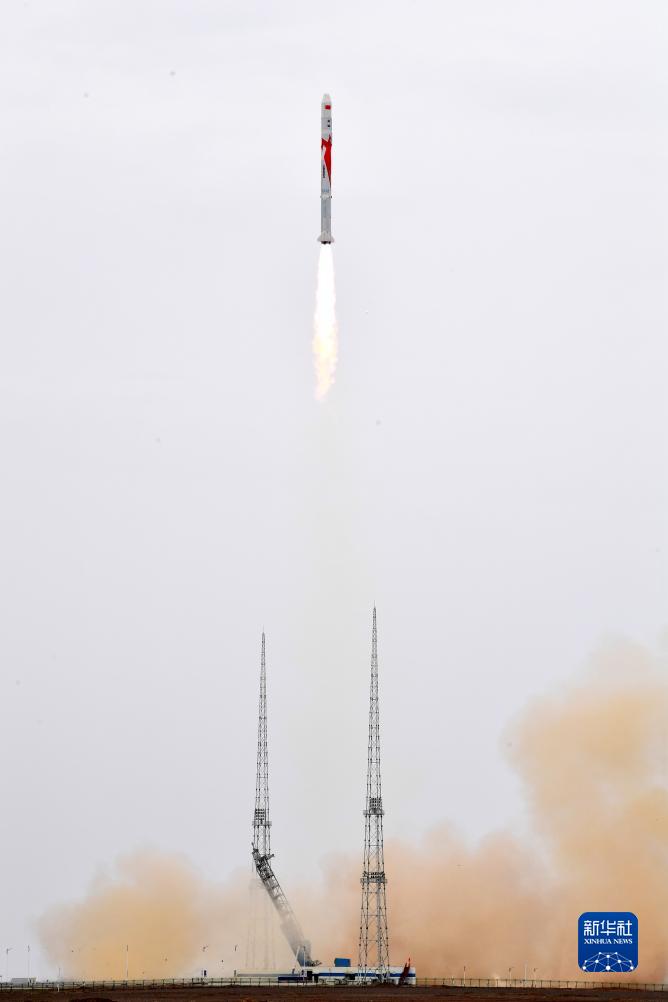 朱雀二号遥二运载火箭发射成功