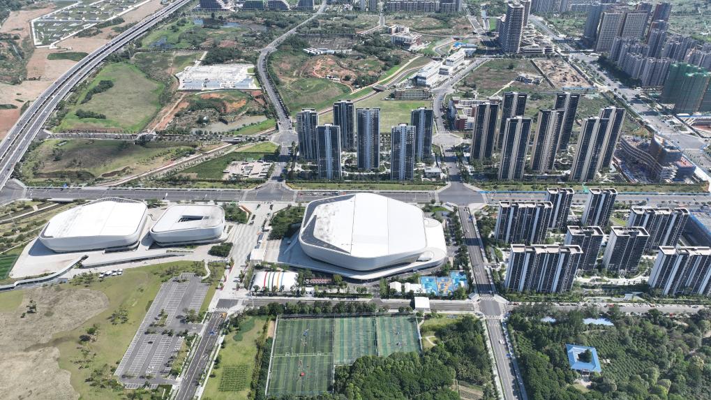 成都高新区：科创高地助力“智慧大运”